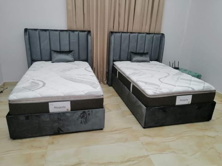 Comfort king size 180x200 BedFrame